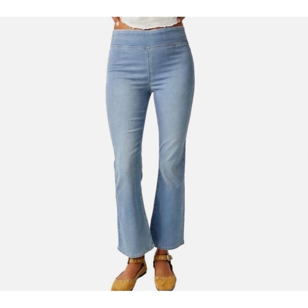 We The Free People Jeans Women's Light Wash Blue In My Feelings Cropped Bootcut